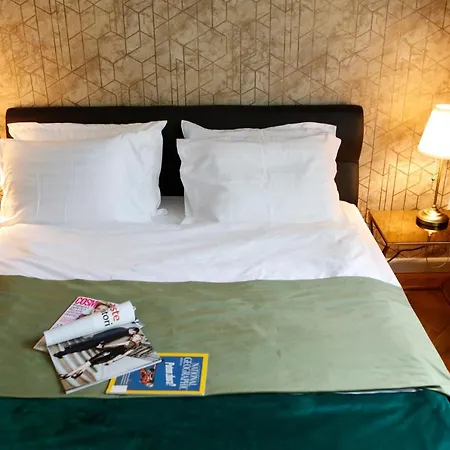 Grand Phillip Cismigiu Park Downtown Apartment Bucharest