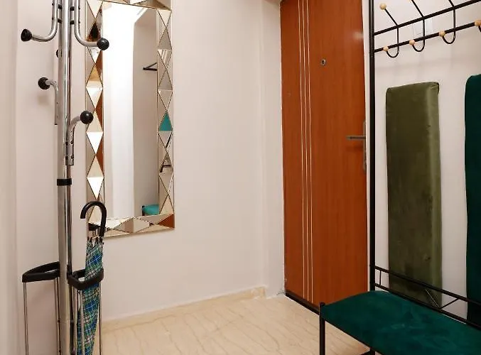 Апартаменти Grand Phillip Cismigiu Park Downtown Бухарест