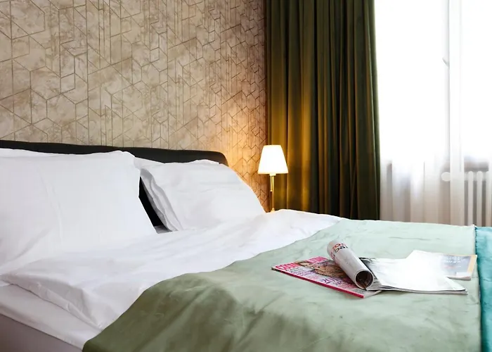 Апартаменти Grand Phillip Cismigiu Park Downtown