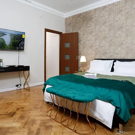 Grand Phillip Cismigiu Park Downtown * 부쿠레슈티