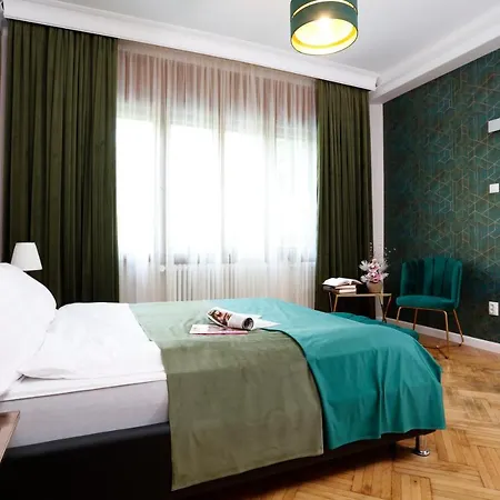 Grand Phillip Cismigiu Park Downtown